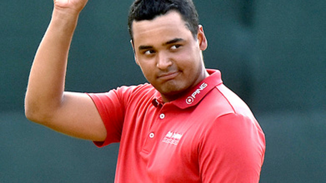 Sebastian Munoz has 68 to maintain Greenbrier Classic lead (Jul 8, 2017)